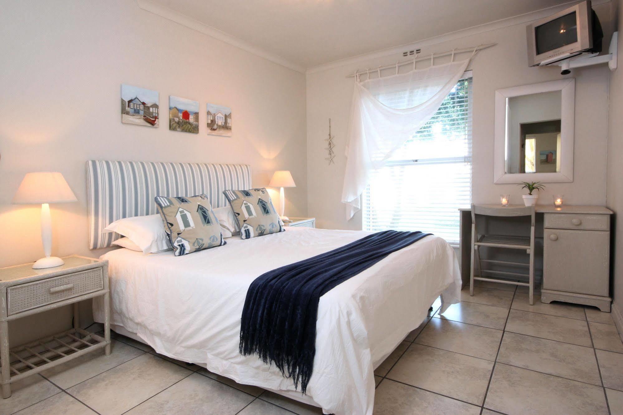 The Potting Shed Self Catering Apartment Херманус Екстериор снимка