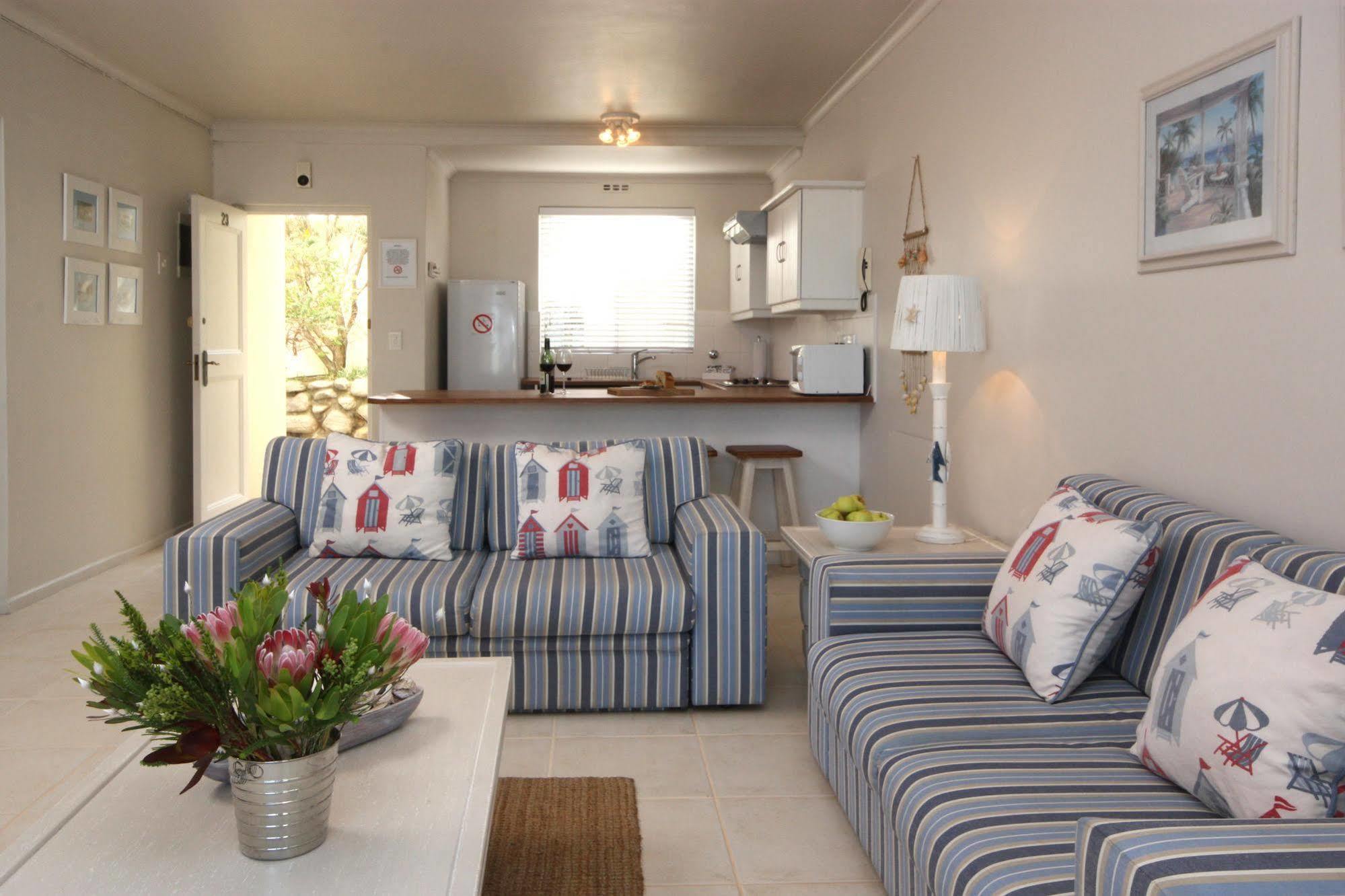 The Potting Shed Self Catering Apartment Херманус Екстериор снимка