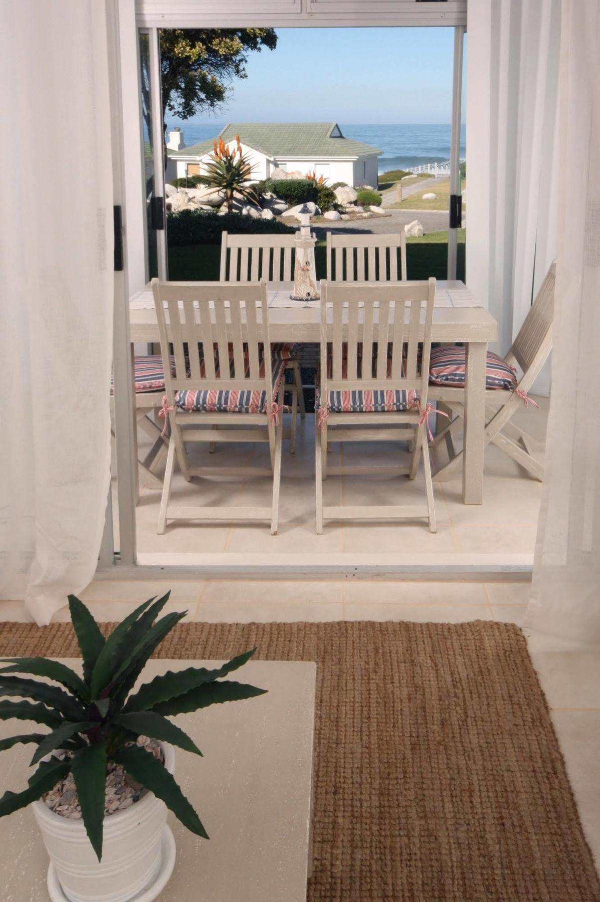 The Potting Shed Self Catering Apartment Херманус Екстериор снимка